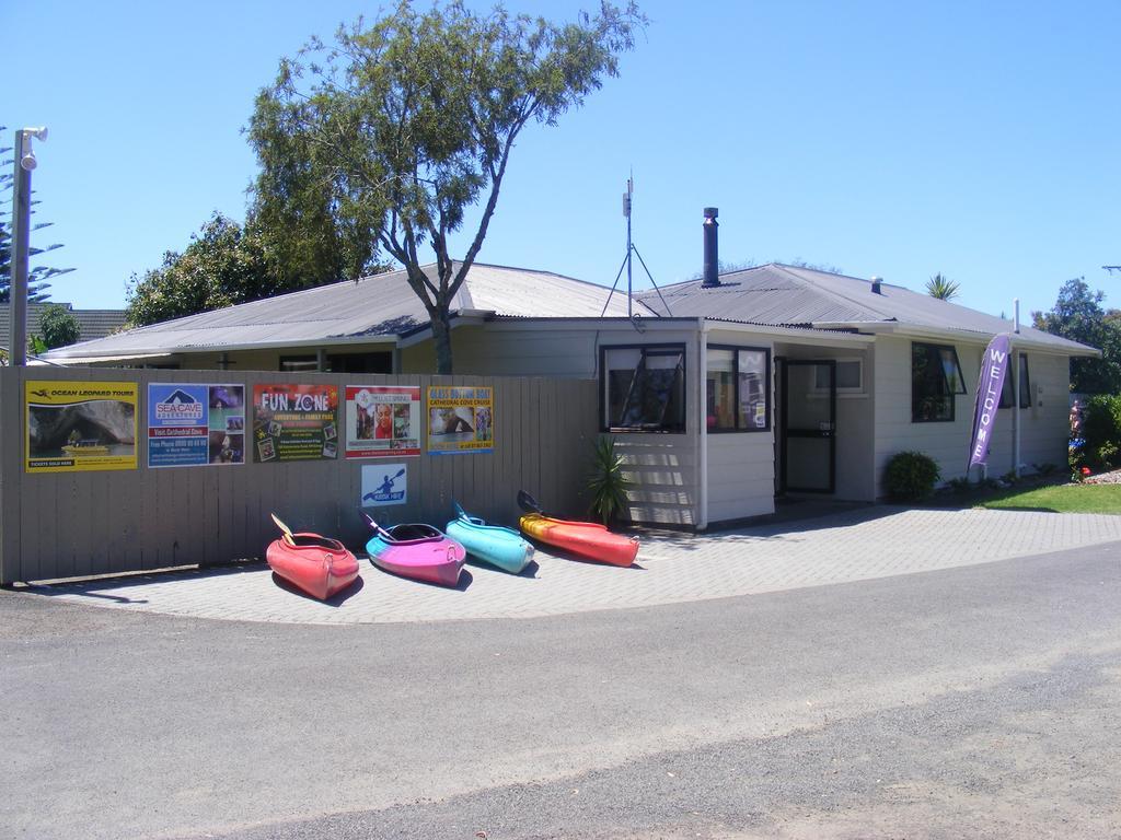 Harbourside Holiday Park Whitianga Exterior foto